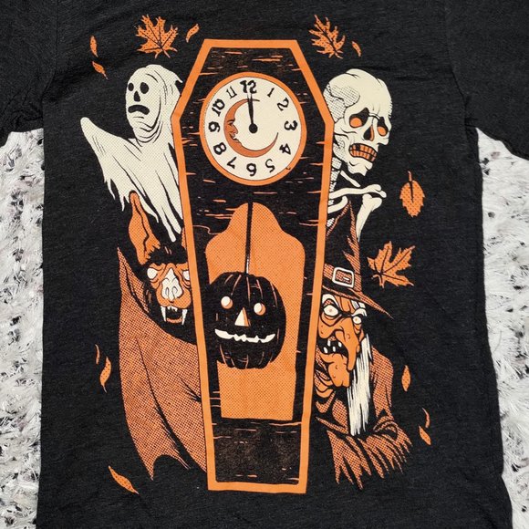 NWOT 'Witching Hour' Shirt - Picture 2 of 6